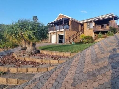 House For Sale In Fraaiuitsig, Klein Brak Rivier