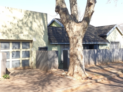 House For Sale in Jeppestown, Johannesburg
