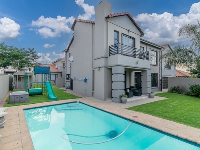 House For Sale in Ormonde, Johannesburg