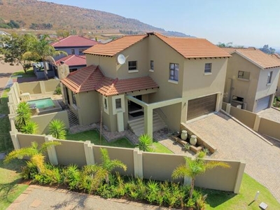 House For Sale In Pinehaven, Krugersdorp