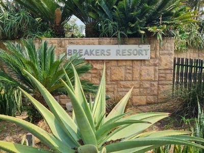 Luxurious Upmarket Furnished Studio Apartment at the Breakers Holiday Resort for SALE