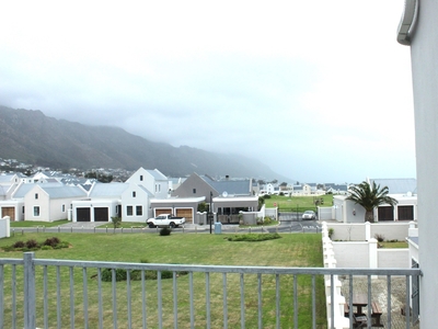 Townhouse For Sale in Admirals Park, Gordons Bay