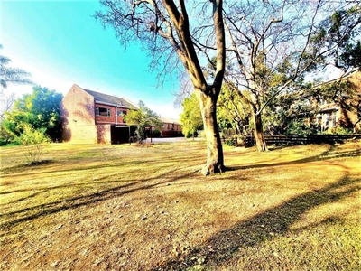 Townhouse For Sale In Ashlea Gardens, Pretoria