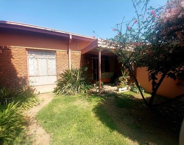 Townhouse For Sale In Hermanstad, Pretoria