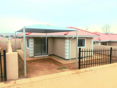 Townhouse For Sale In Mthatha, Eastern Cape