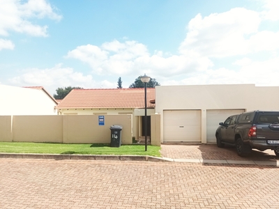 Townhouse For Sale in Zandspruit, Roodepoort