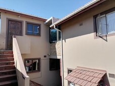 3 Bedroom House For Sale in Risecliff