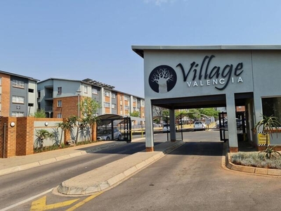 Apartment For Rent In Die Hoewes, Centurion