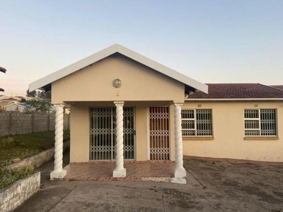 House For Rent In Northcrest, Mthatha