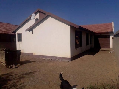 House For Sale In Lakeside, Evaton