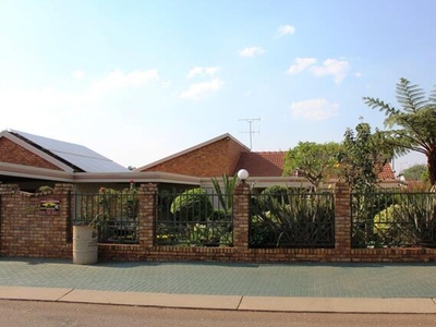 House For Sale In Montana Park, Pretoria