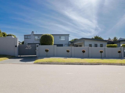 House For Sale In Mossel Bay Central, Mossel Bay