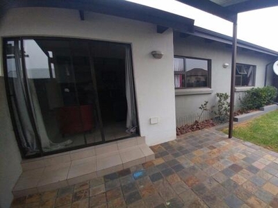 Townhouse For Rent In Ben Fleur, Witbank