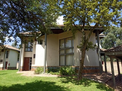 Townhouse For Rent In Norton Home Estate, Benoni