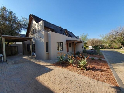 Townhouse For Sale In Hoedspruit, Limpopo