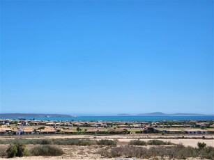 700 m² Land available in Langebaan Country Estate