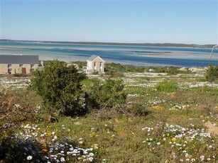 840 m² Land available in Langebaan Central