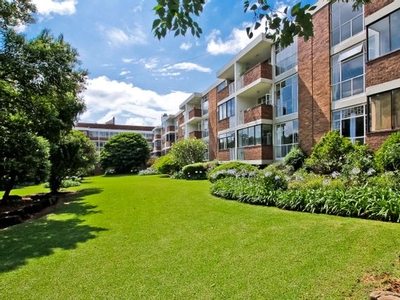 2 Bedroom Apartment For Sale in Illovo