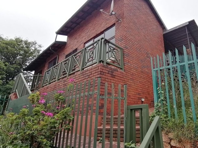 3 Bedroom townhouse - sectional for sale in Kenmare, Krugersdorp