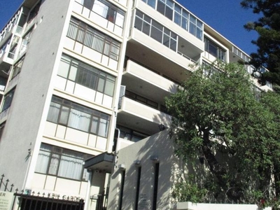 1 Bedroom apartment to rent in Sea Point, Cape Town