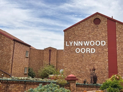 2 Bedroom Apartment For Sale in Lynnwood