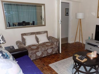 2 Bedroom apartment sold in Parow Valley