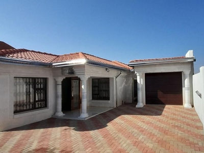 2 Bedroom house for sale in Rietvallei, Krugersdorp