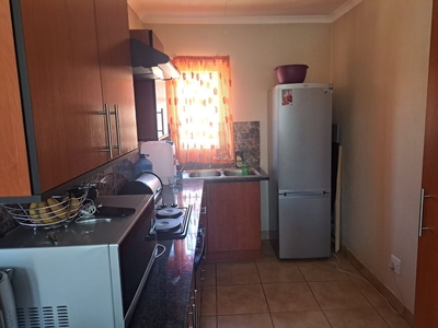 2 Bedroom Sectional Title For Sale in Waterkloof East