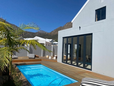 3 Bedroom Freehold For Sale in Franschhoek