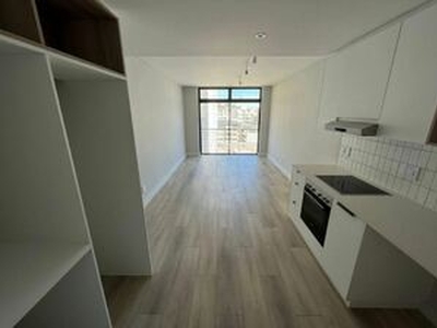 One bedroom apartment available in Sea Point - Cape Town