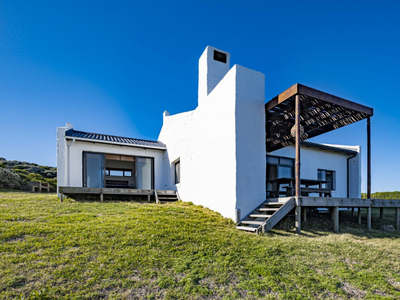Small Holding for sale with 4 bedrooms, St Francis Bay Rural, St Francis Bay