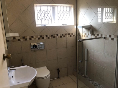 2 Bedroom Apartment in Berea - Durban