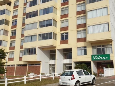 Apartment / Flat For Sale In Humewood