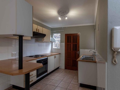 Townhouse Rental Monthly in Krugersdorp North