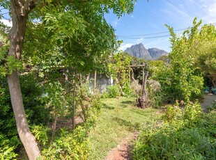 House For Sale in Rondebosch