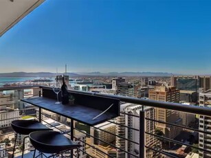 Studio apartment in Cape Town City Centre