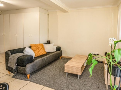1 Bedroom apartment for sale in Rondebosch, Cape Town