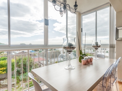 2 bedroom apartment for sale in Muizenberg