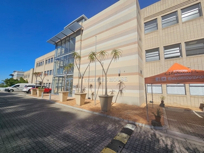 430m² Office To Let in Plattekloof