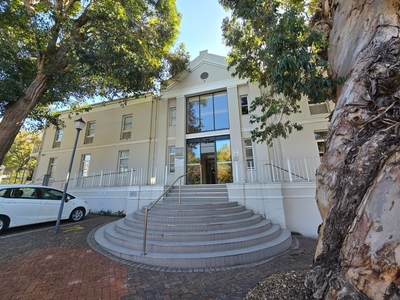 432m² Office To Let in Rondebosch