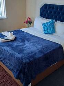 Peaceful and clean rooms for weekend away - Cape Town