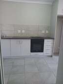 1 Bedroom Apartment To Let in Paarl Central West