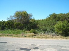 802m² Vacant Land For Sale in Santareme