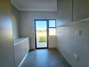Large newly built 4 Bedroom for sale in La Camargue