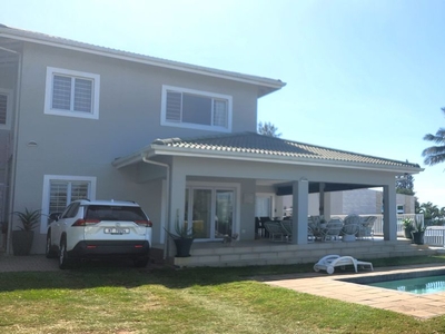 5 Bedroom House For Sale in Ballito Central