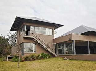 Gorgeous home bordering the Kruger Park for Rent