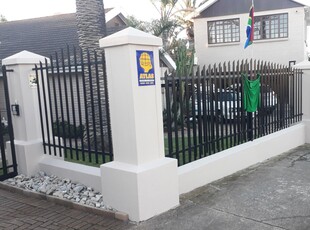Summerstrand Flatlet Available to Rent