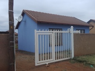 2 bedroom house at block xx to rent in soshanguve - Pretoria