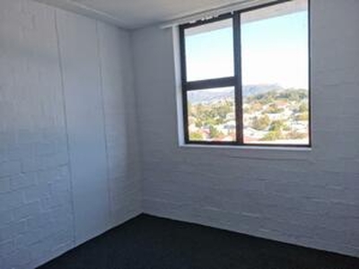 3 Bedroom Apartment in Wynberg for rent - Cape Town