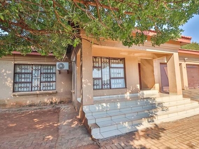 House For Sale In Malelane, Mpumalanga